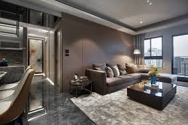 裕利工程的地下室裝修完善了現代公寓的客廳和餐廳。